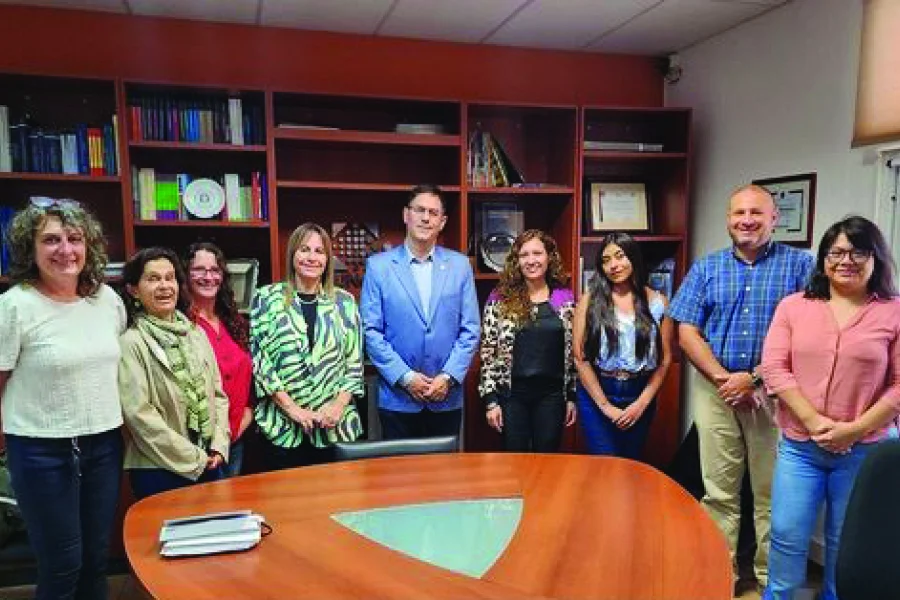  Autoridades de la Secretaria de la Mujer visitaron la UNdeC