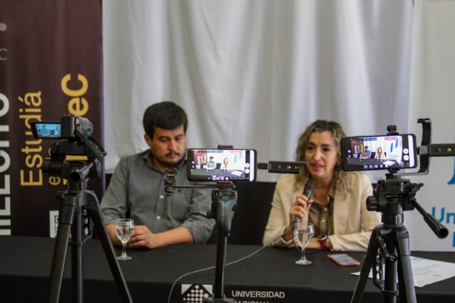   La UNdeC presentó el Diploma y Certificado Analítico Digital