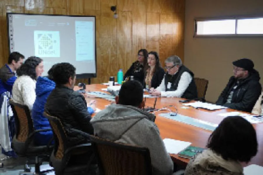  Analizaron avances de plagas en el sector frutícola regional