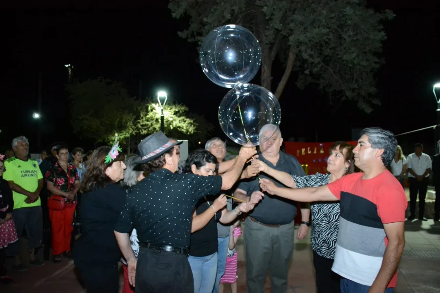  “Abuelos del Corazón” celebró 20 años de trabajo y contención