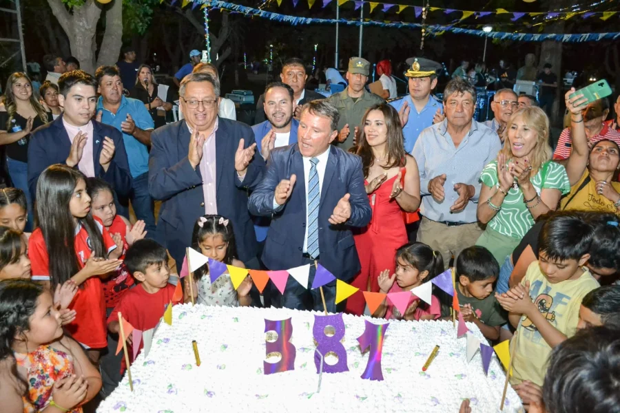  El intendente Brizuela y Doria hizo importantes entregas