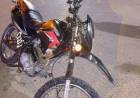 Motociclista sufrió lesiones leves tras una colisión en la intersección de Av. Arturo Illia y Jamin Ocampo