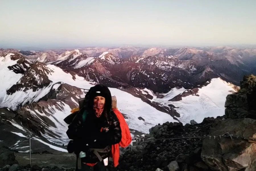  La chileciteña Anita Martínez hizo cumbre en el Aconcagua