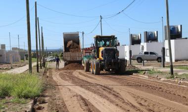 La Provincia refuerza la infraestructura urbana con trabajos de mejora vial en el barrio Las Talas