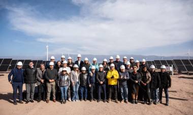 Quintela inauguró el Parque Solar Arauco I 