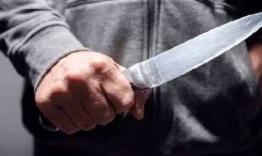 Violenta gresca en barrio San Vicente: un joven de 19 años fue herido con un arma blanca