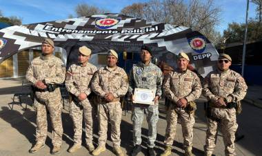 Un efectivo de la U.R II aprobó una exigente capacitación nacional en conducción de motocicletas