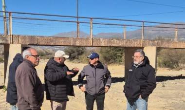 Realizan tareas preventivas ante el pronóstico de lluvias intensas en Chilecito y Famatina