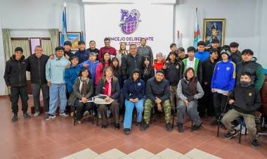 Estudiantes de la Escuela de Comercio visitaron el Concejo Deliberante