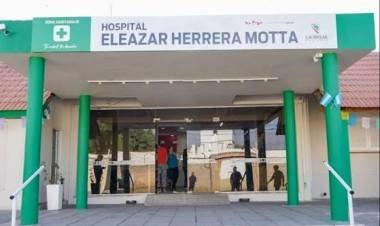 Un adolescente de 17 años fue herido con un arma blanca y permanece internado