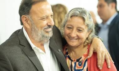 Quintela comprometió el acompañamiento del Gobierno provincial para reactivar la Cooperativa Textil San Expedito
