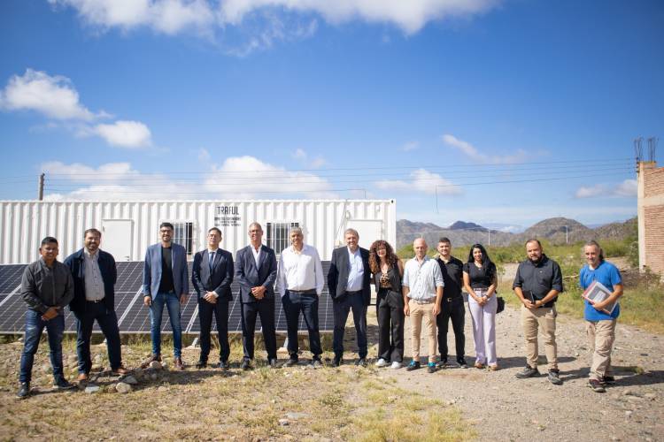 Capacitación laboral “Auxiliar de Instalador de Sistemas Solares Fotovoltaicos”
