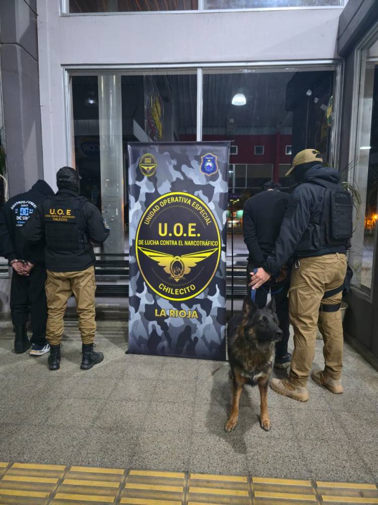 SECUESTRO DE DROGA EN CONTROL DE ENCOMIENDAS EN LA TERMINAL DE CHILECITO