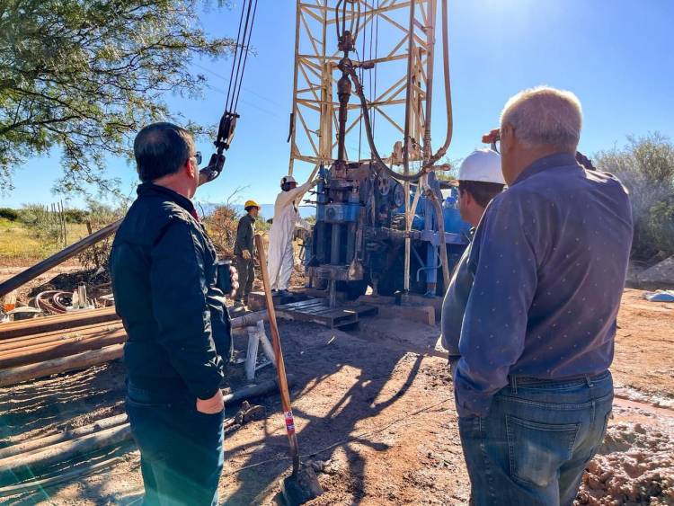 Avanza una nueva perforación en Vichigasta para mejorar la presión y el abastecimiento de agua