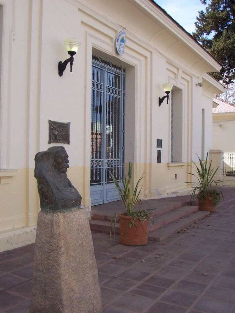 La Escuela Normal de Chilecito activó un protocolo de seguridad tras recibir amenazas
