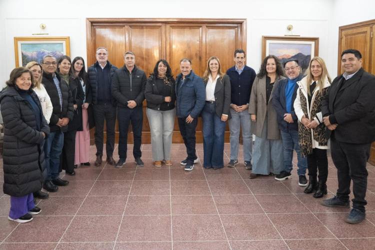 Quintela recibió a secretarios parlamentarios de todo el país que destacaron el fortalecimiento del trabajo legislativo