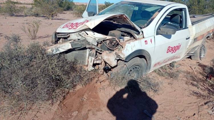 Un conductor mendocino volcó en Ruta 76 camino a Chilecito y fue hospitalizado