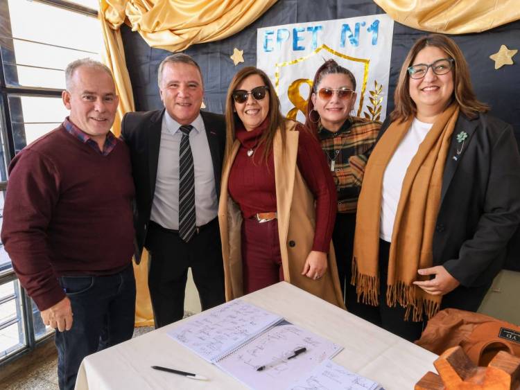 Declaran de Interés Departamental el proyecto por el 80° aniversario de la EPET N° 1