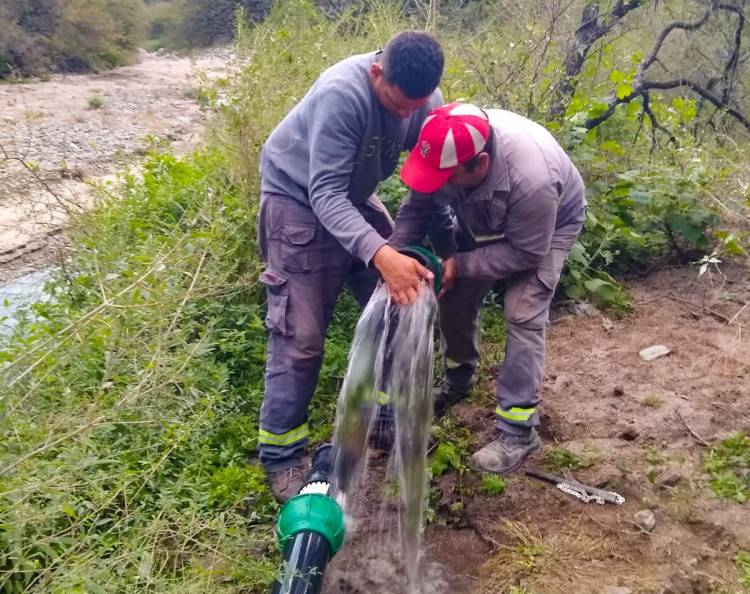 La Provincia realiza trabajos sobre un sistema que abastece de agua a tres distritos rurales de General Belgrano