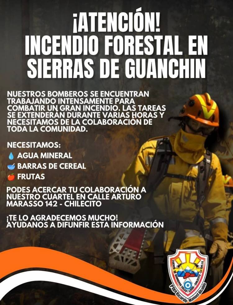 Bomberos trabajan para controlar un incendio forestal en la zona de Guanchín