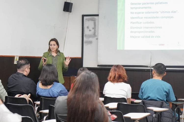 Salud y la Fundación Barceló capacitaron a futuros profesionales para reconocer y atender necesidades de cuidados paliativos